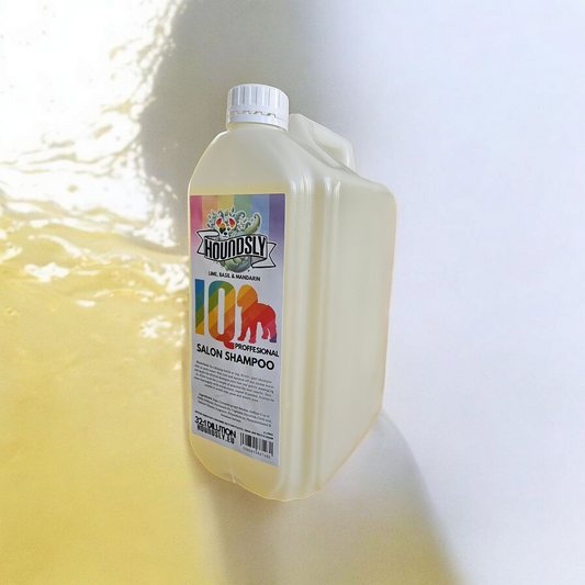 IQ natural vegan dog shampoo mandarin and lime