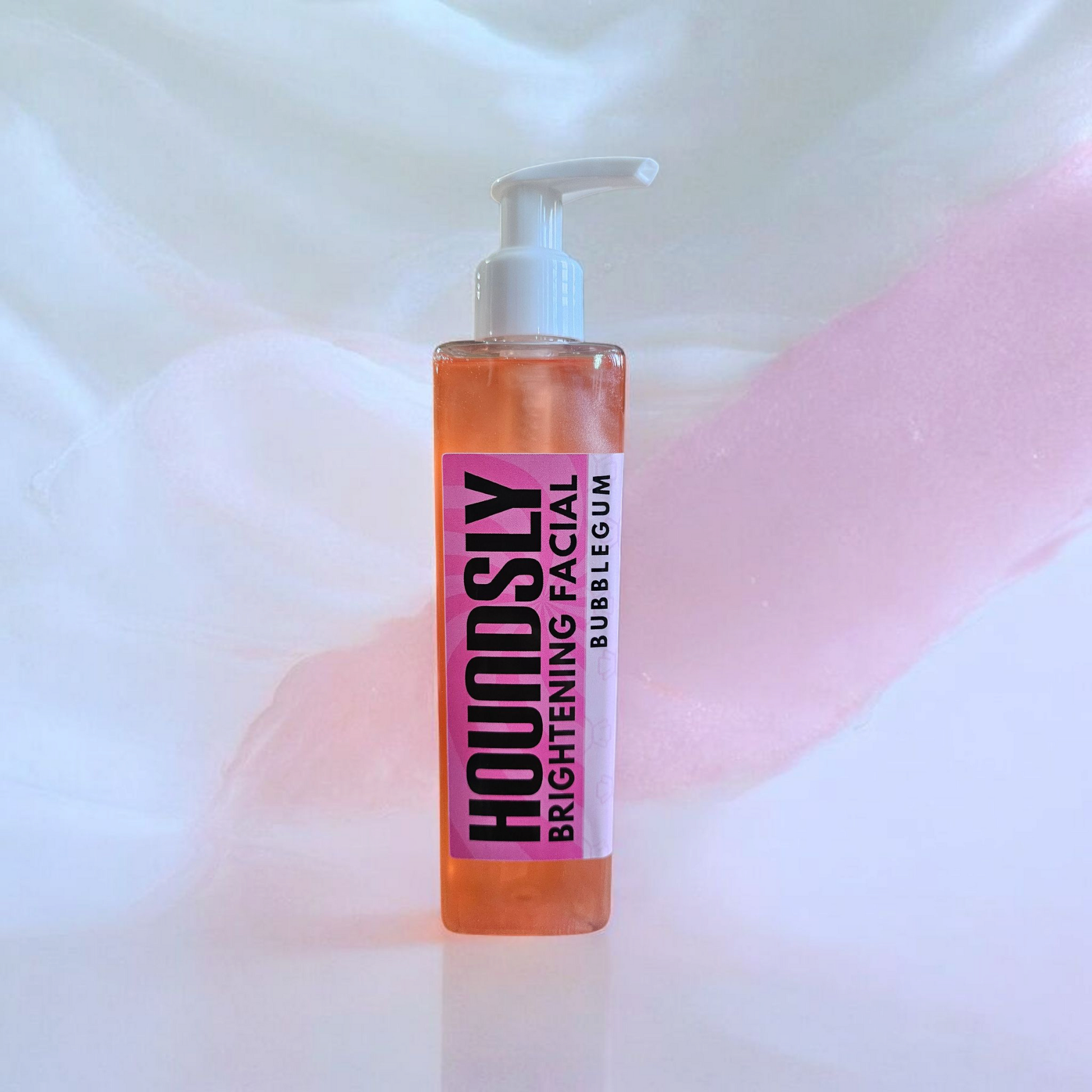 Bubblegum dog brightening facial shampoo