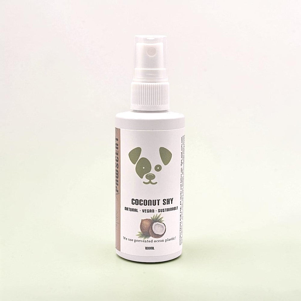 Houndsly EU Pet Products Coconut Shy dog fragrance spray with coconut and shea scent. Vegan, cruelty-free, 100ml.