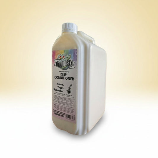 Houndsly EU Pet Products Deep Conditioner for dogs, natural, vegan, sustainable formula with argan oil, jojoba oil, shea butter, and coconut oil.