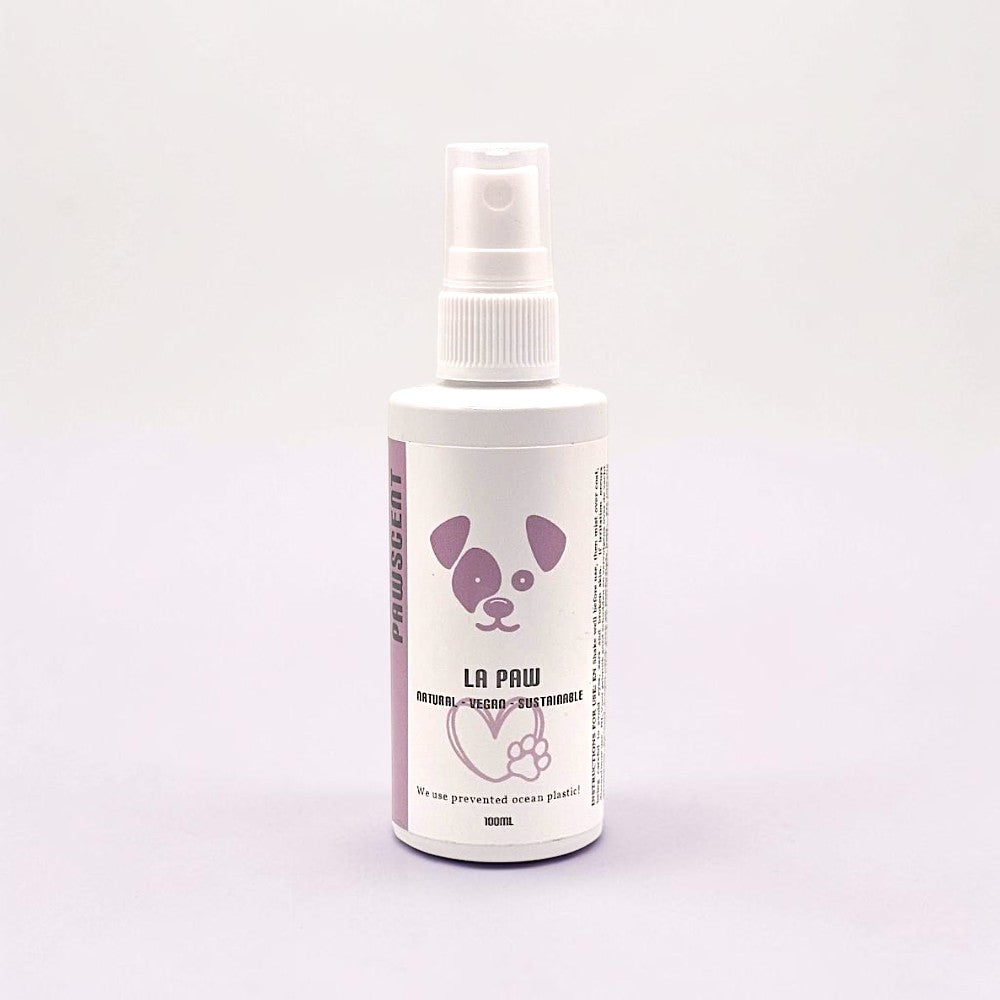Frente Perfumada Ltd, T/A Houndsly EU Pet Products La Paw dog pawscent spray with panda logo. Natural, vegan, sustainable.